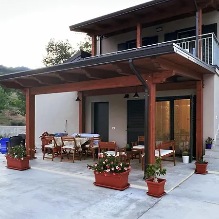 Holiday home Tenuta Grezzosa Vibonati